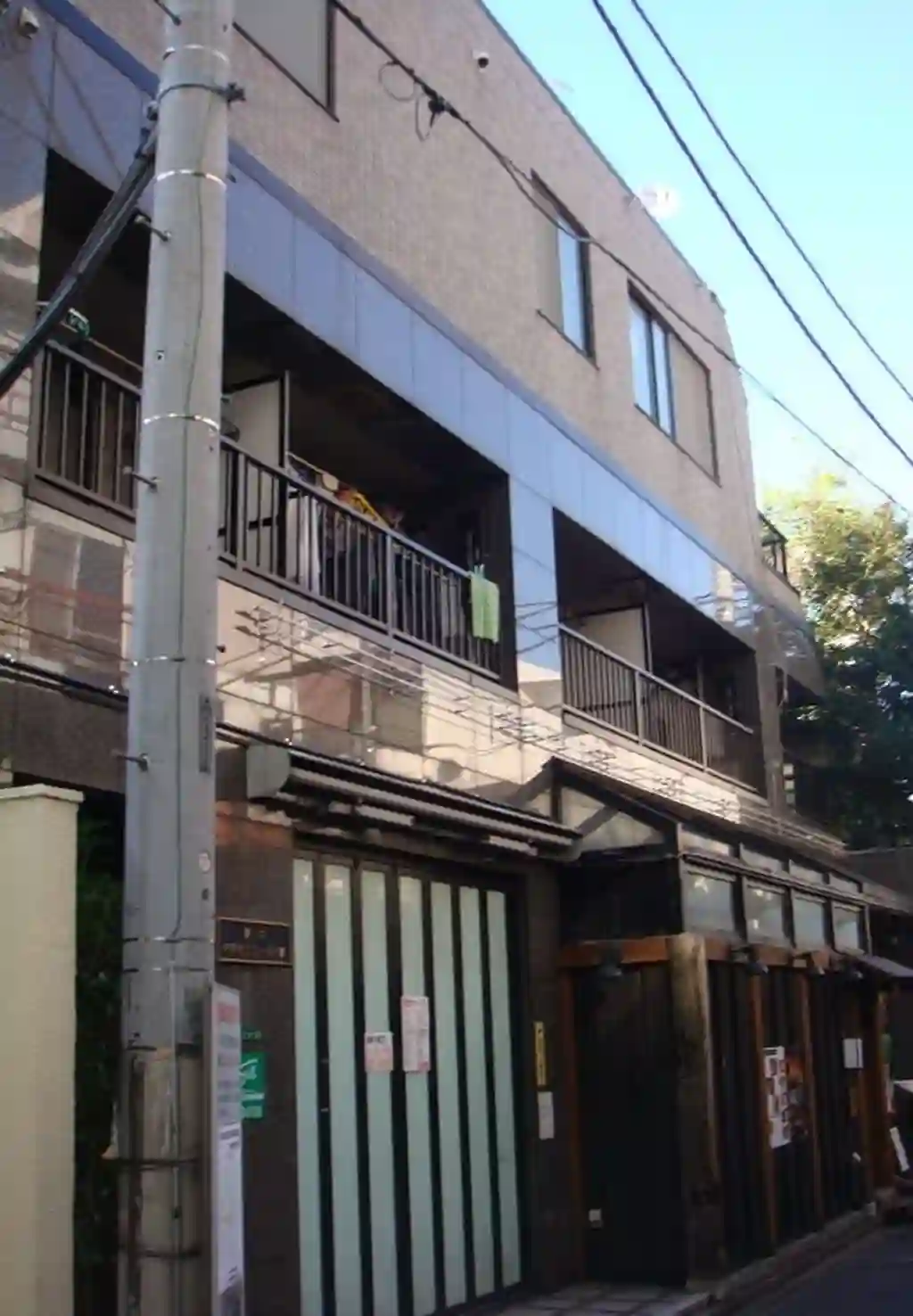 第六中野坂上ゴールド館 外観