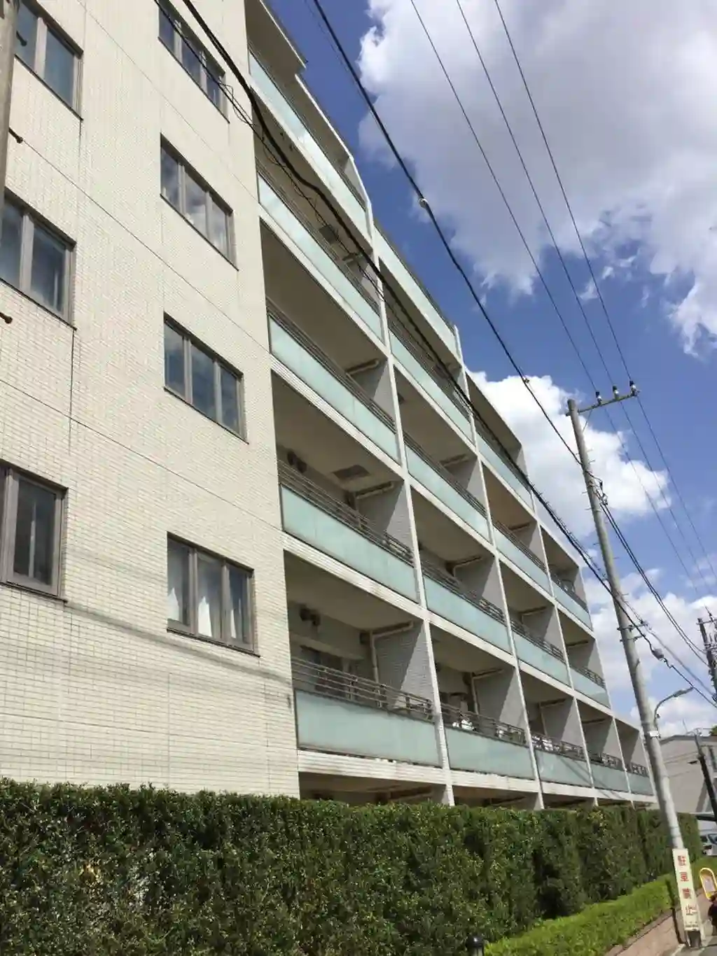 ファミールグラン南雪ヶ谷パークサイド 外観