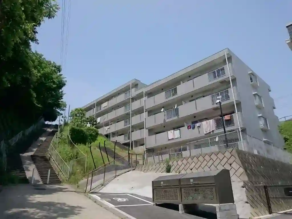 メゾン朝比奈 外観