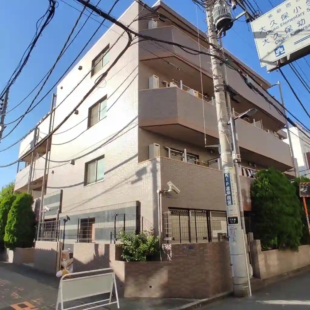 プレール・ドゥーク東新宿2 外観