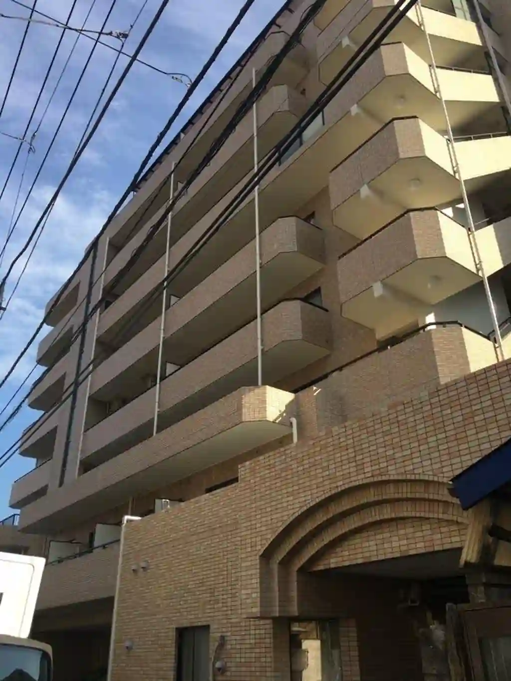 コスモ横浜鶴見 外観