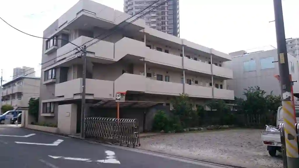 ブルジョン5 外観