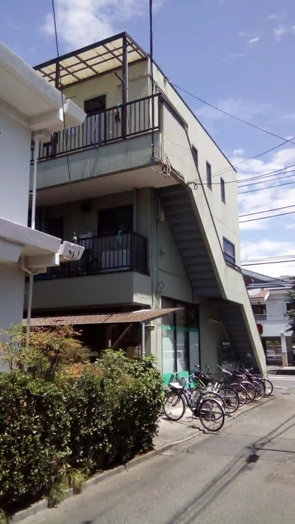 日成ビル5 外観