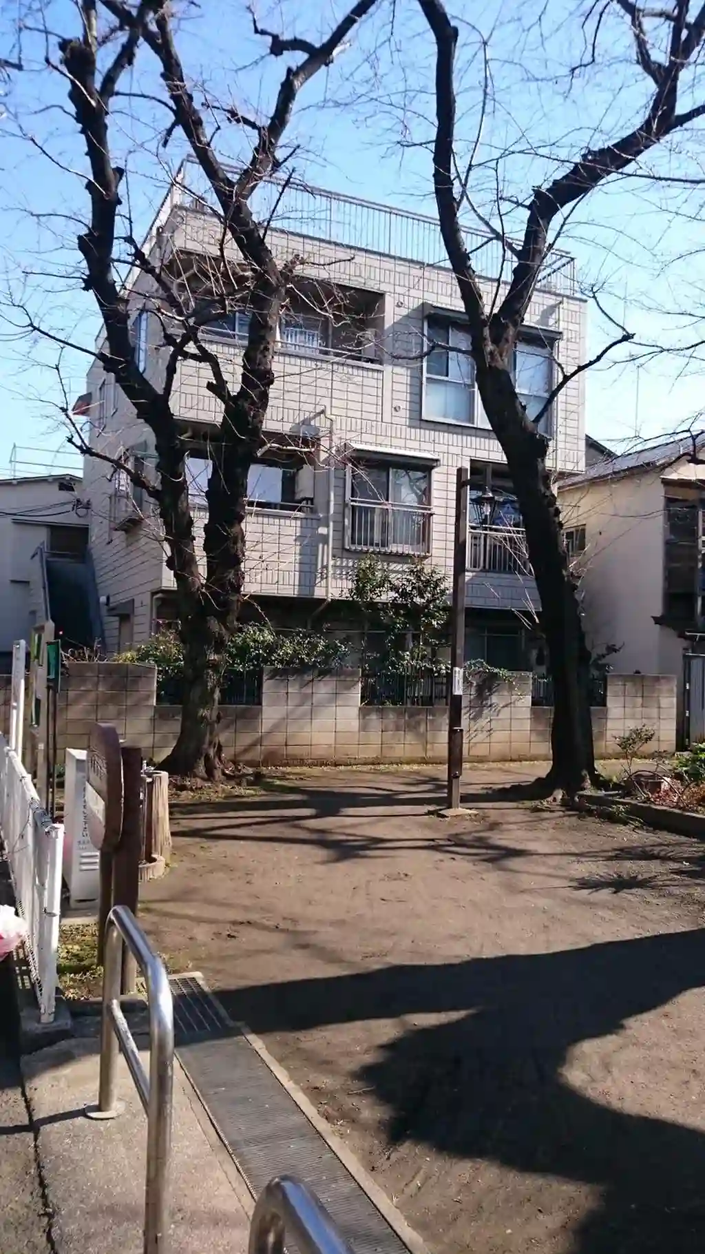 リトルハウス数納 外観