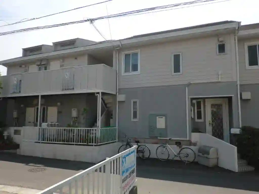 パインクレスト 外観