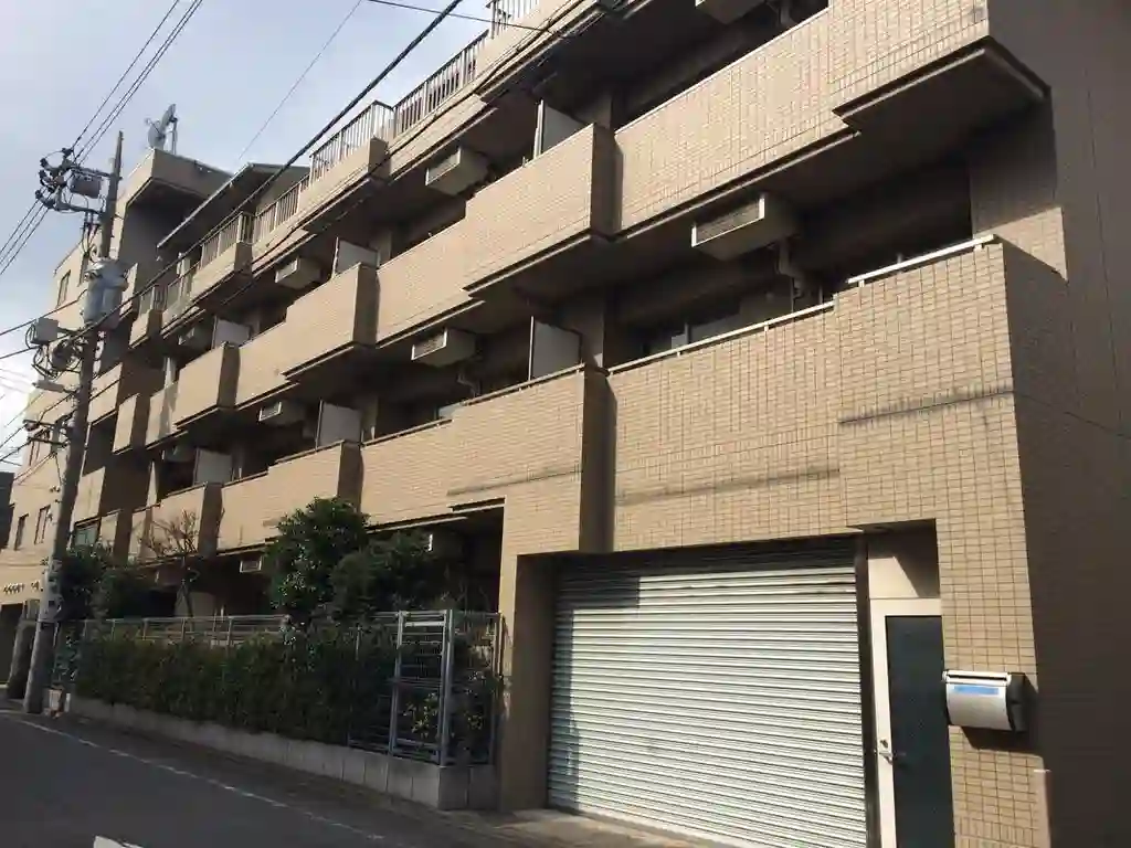 クリセントマム 外観