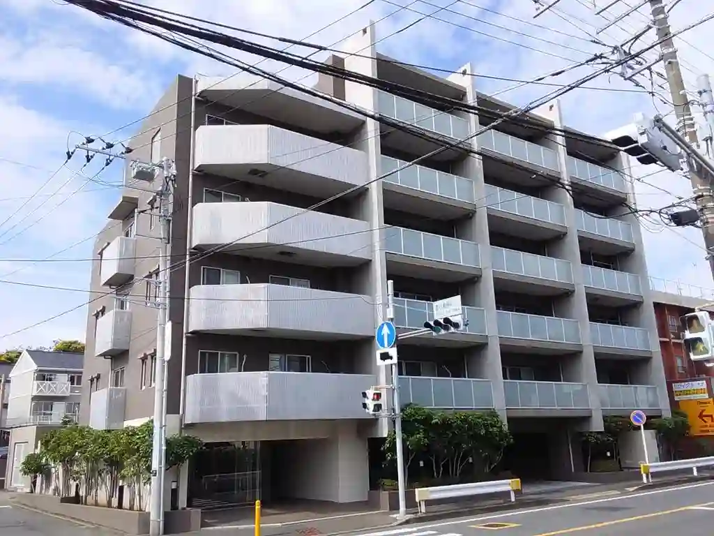 ラ・ヴァンス藤沢善行 外観