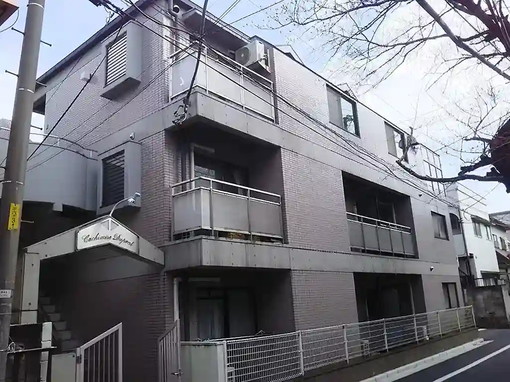 カシミールデュポン 外観