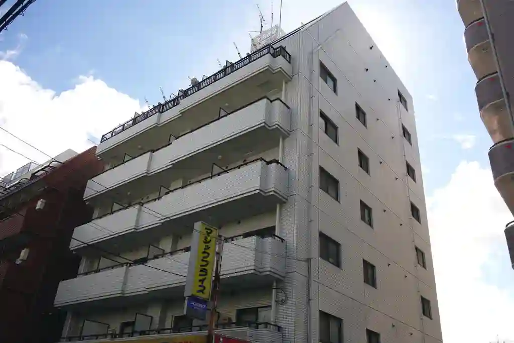 ホワイトハウス溝の口 外観