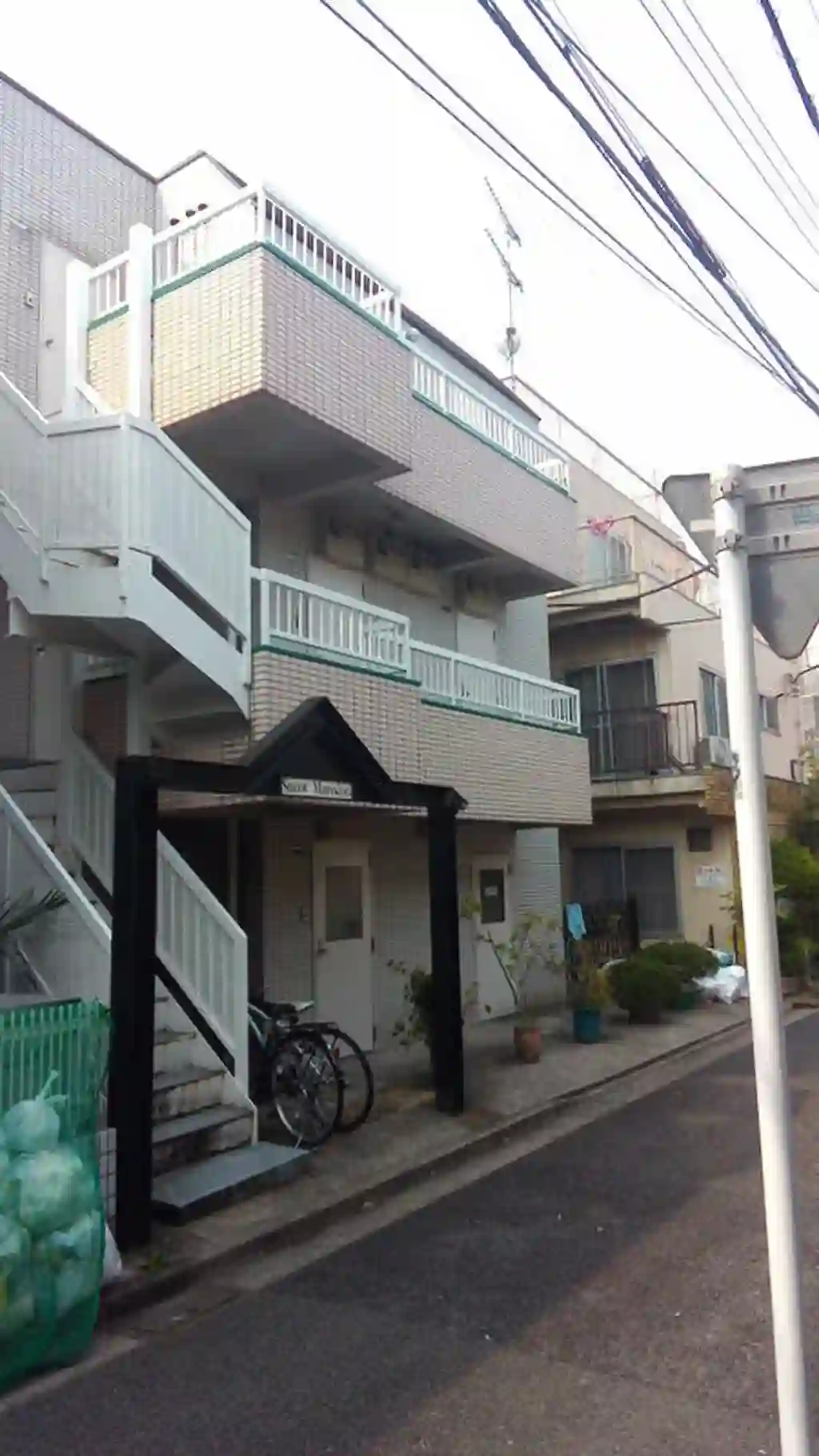 スノーマンション 外観