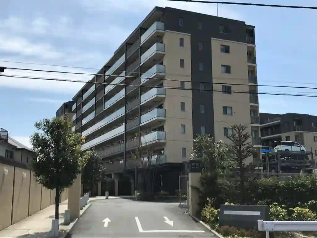 レーベン和光ソラレア 外観