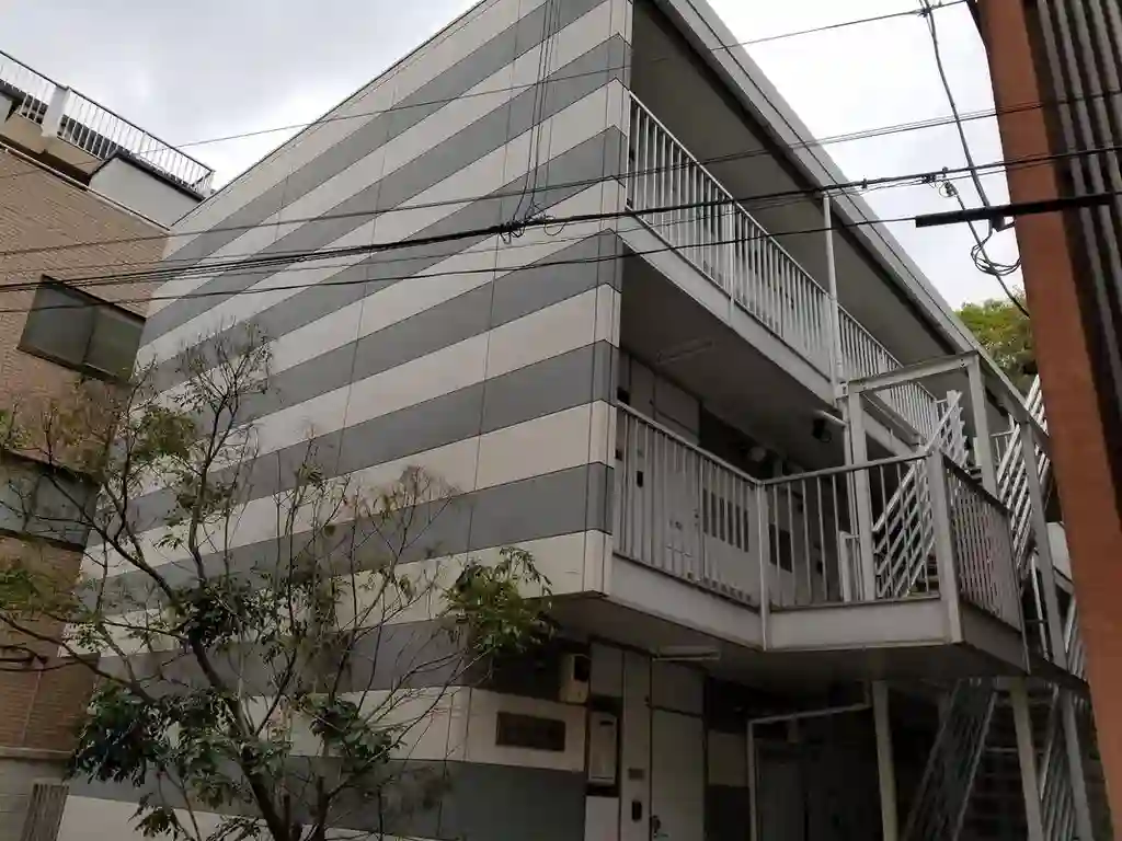ジーエーアーバン横浜 外観