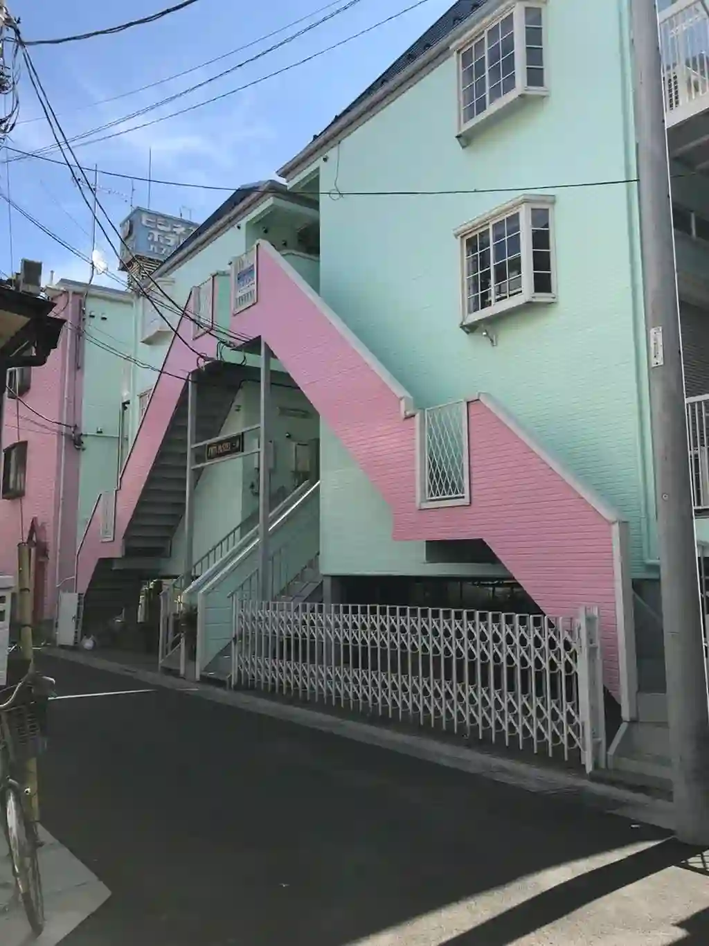 ツインパステル三貴B 外観