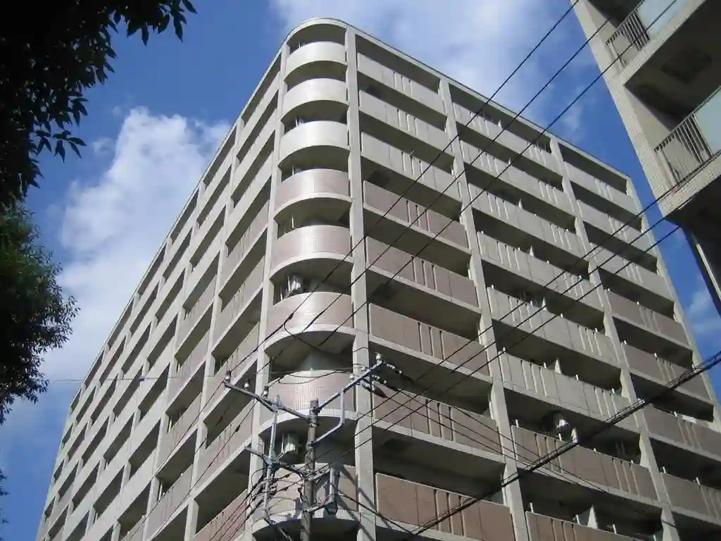 アール・ケープラザ新横浜Ⅲ 外観