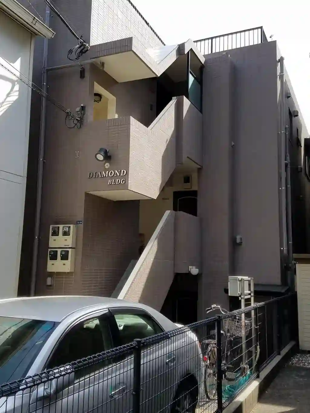 ダイヤモンドビル 外観