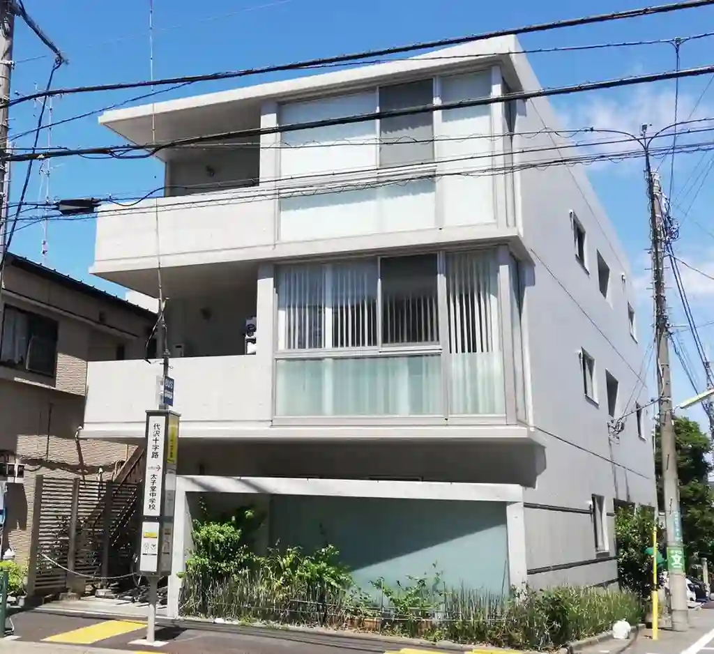 CROSSPOINTDAIZAWA 外観