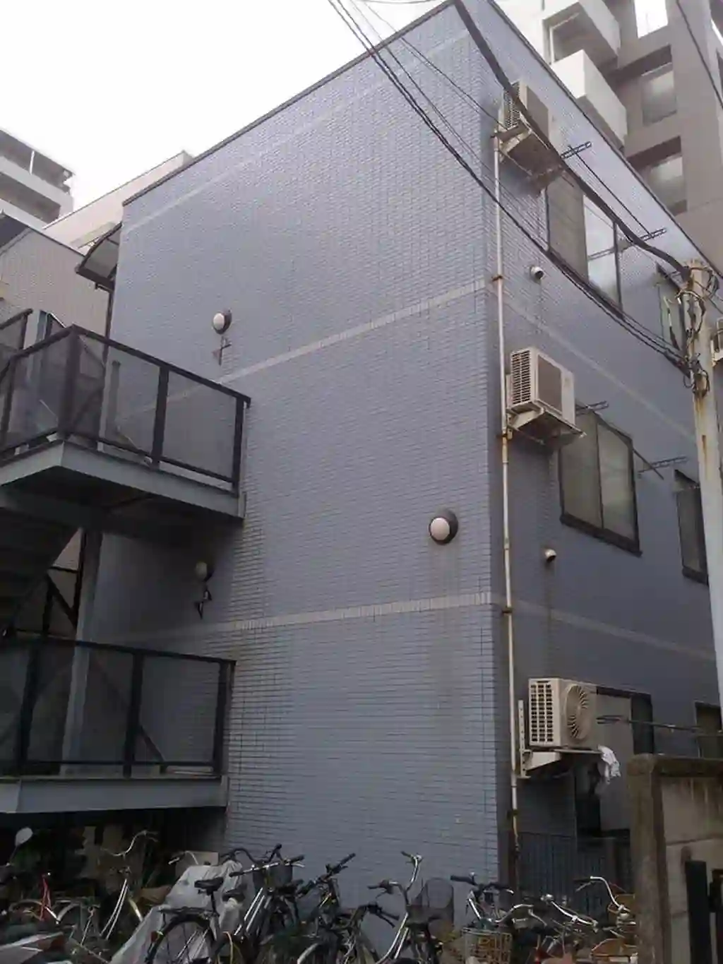 AMコート 外観