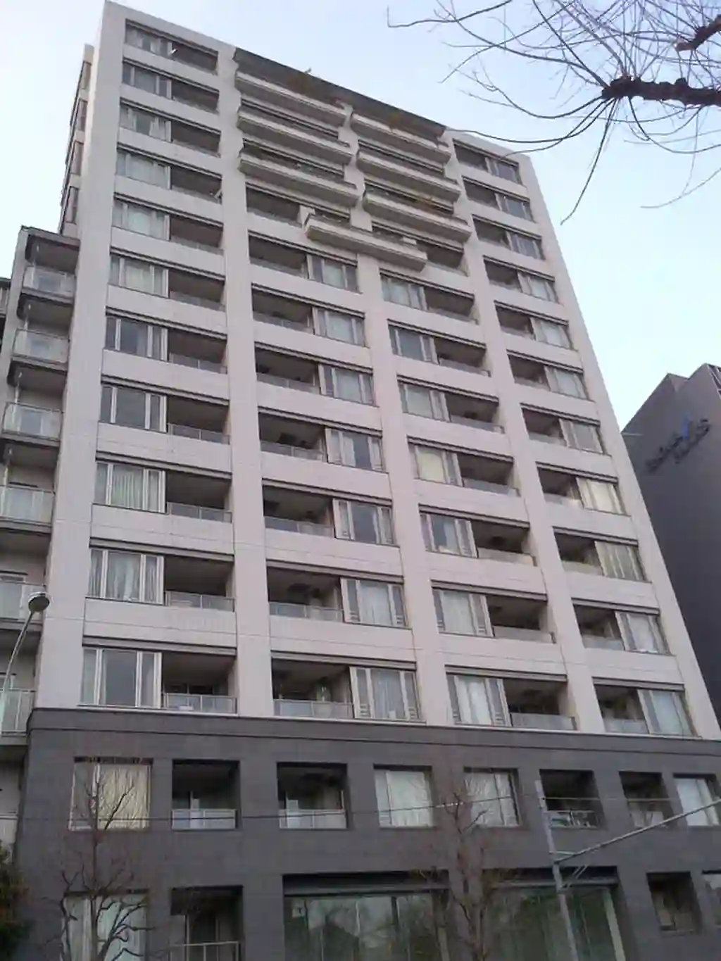 アトラス四谷レジデンス 外観