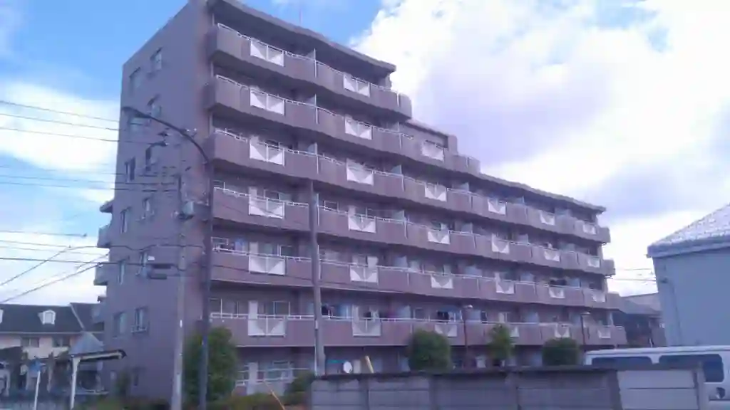 メゾンドゥラロゼ 外観