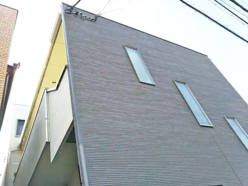 CREW HOUSE 外観