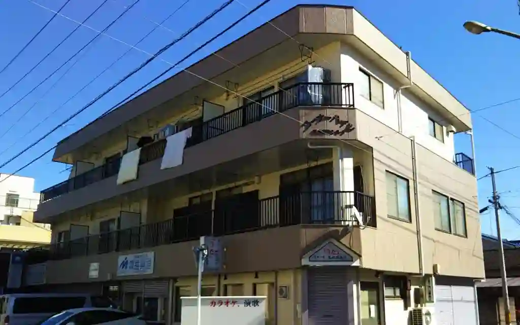 コーナーハイツ 外観