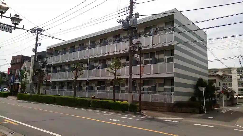 レオパレススペチアーレ ミユ 外観