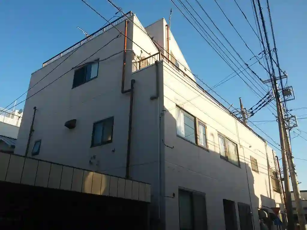 生麦第一ビル 外観