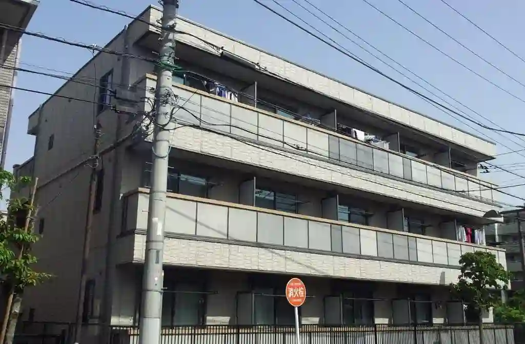 トルナーレ1 外観
