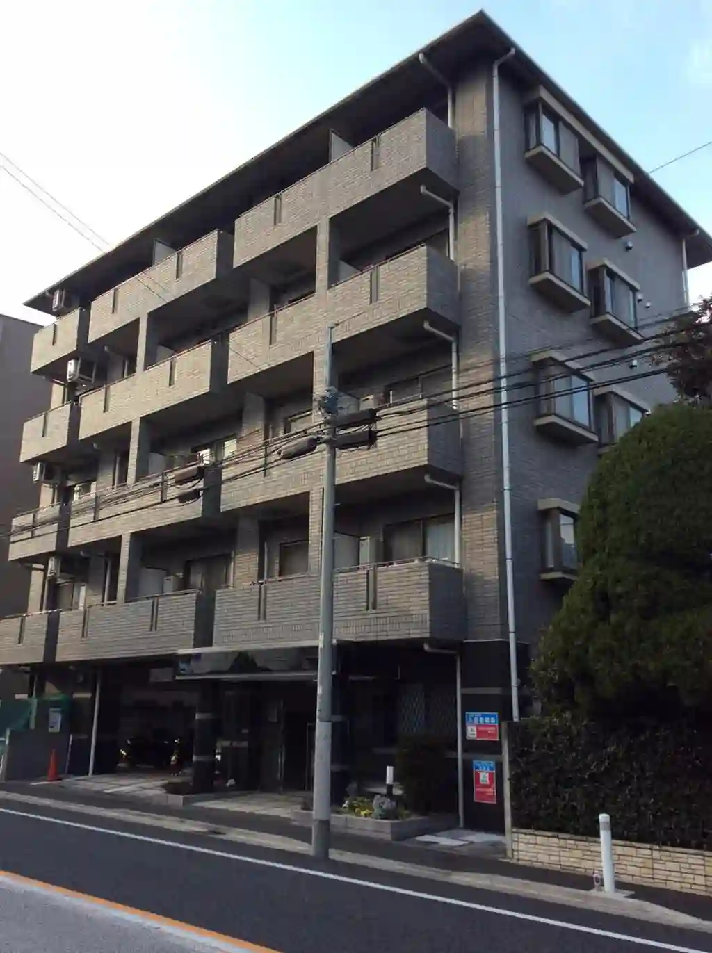エレグランセ学芸大 外観