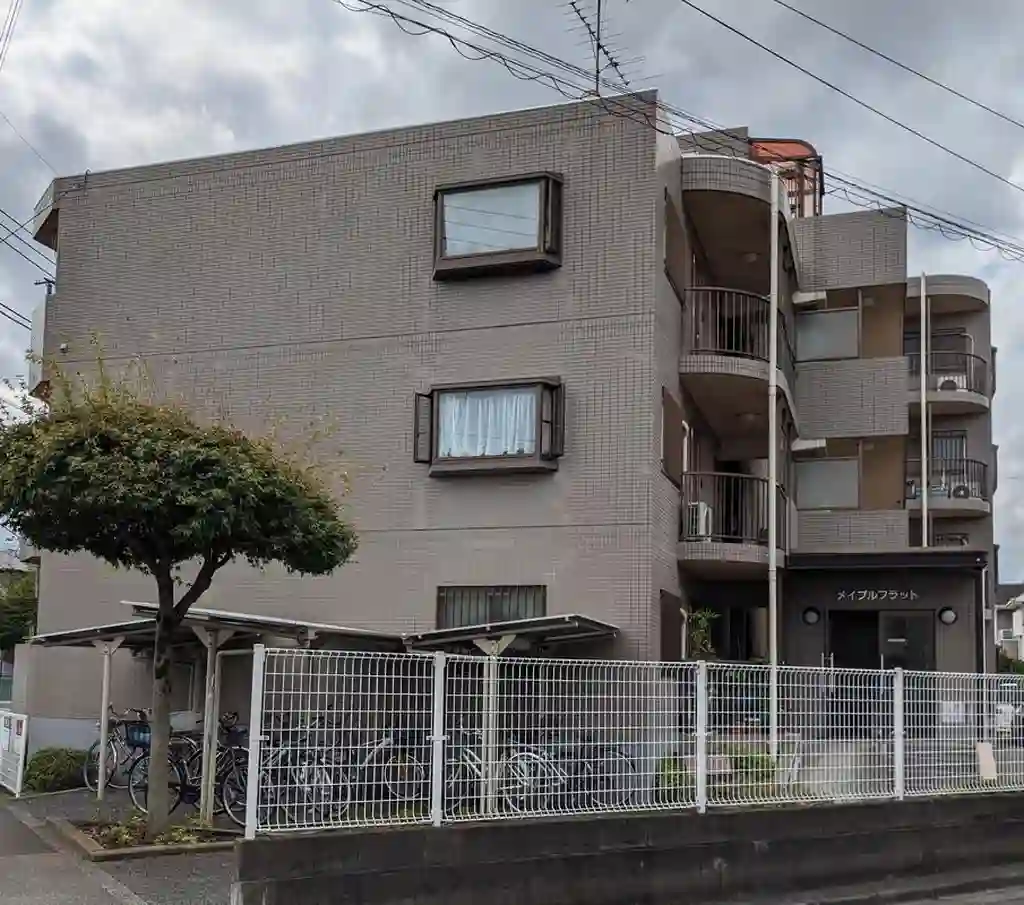 メイプルフラット 外観