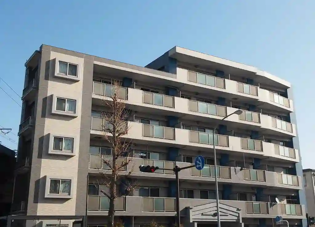 パテラ大倉山 外観