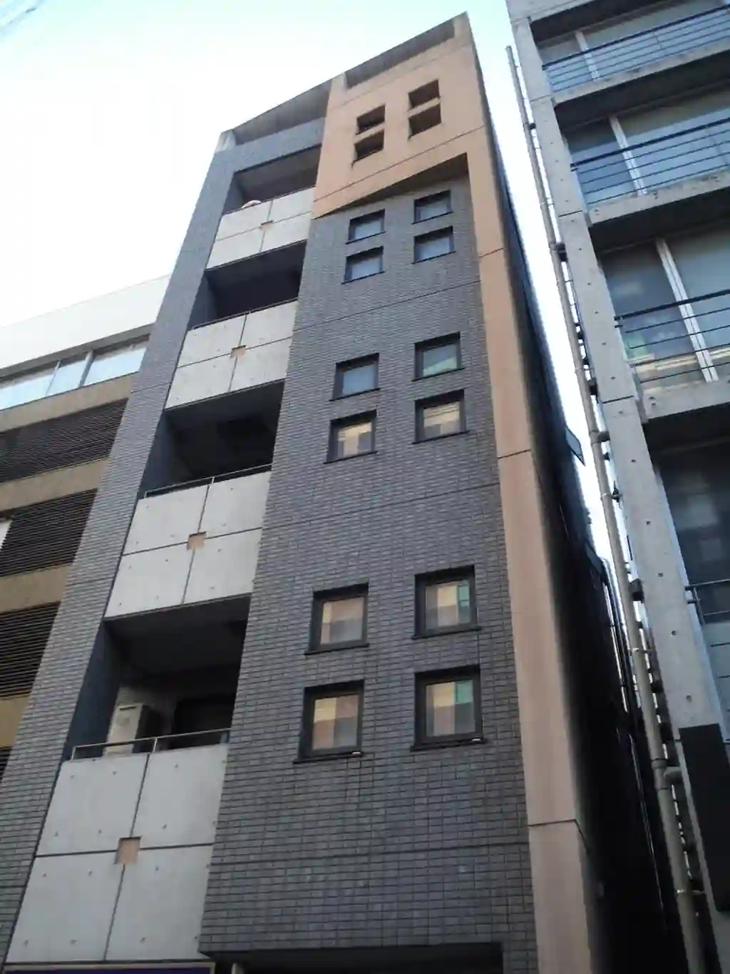 シュトラーセ恵比寿 外観