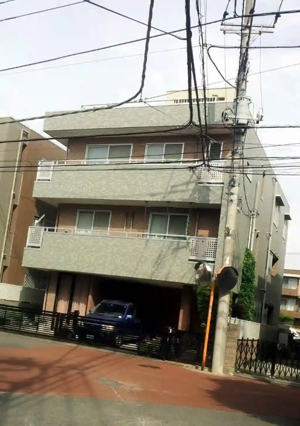 アルカンタラ 外観