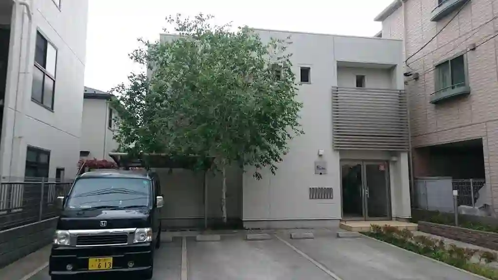 BEE ALFA 外観