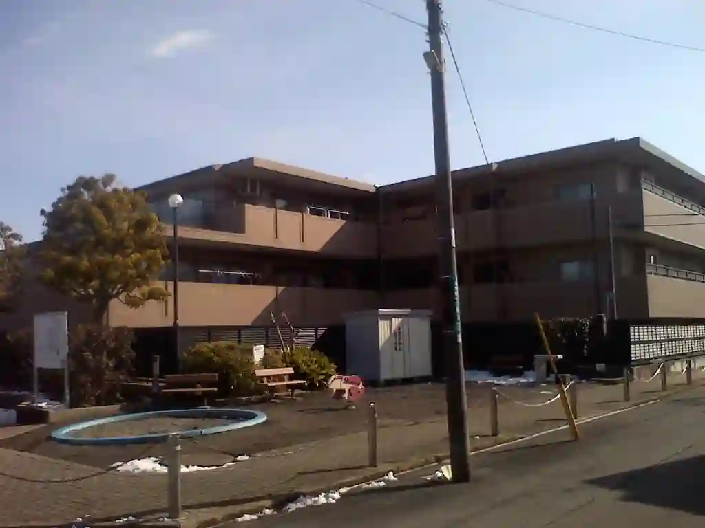 ライオンズマンション東林間ガーデン 外観