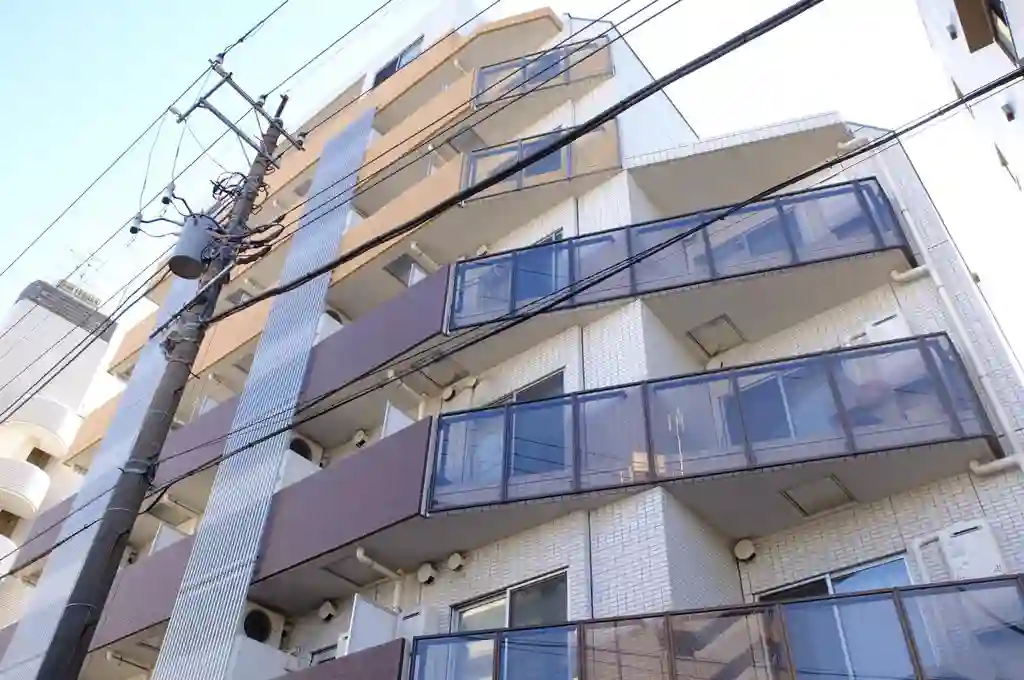 PREMIUM CUBE都立大学 外観