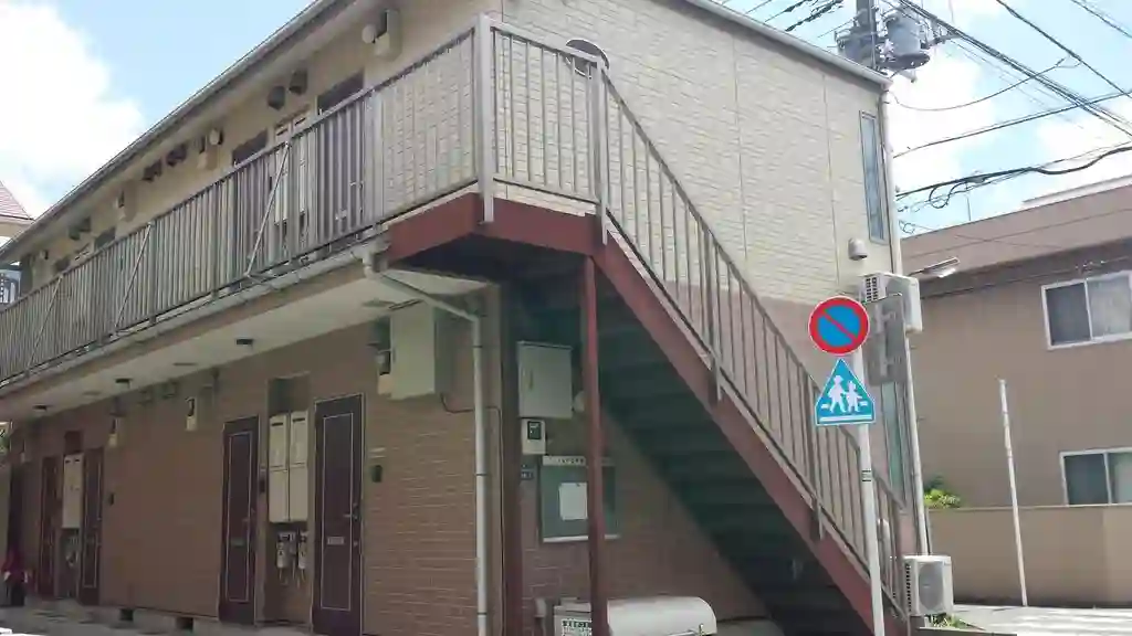ヴィラージュ中町イースト 外観