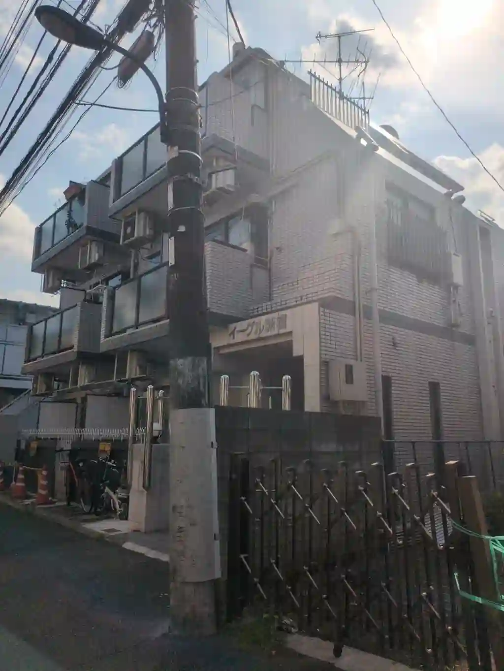 イーグル新宿 外観