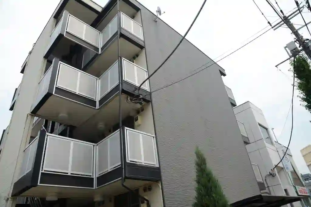 レオパレス雅 外観