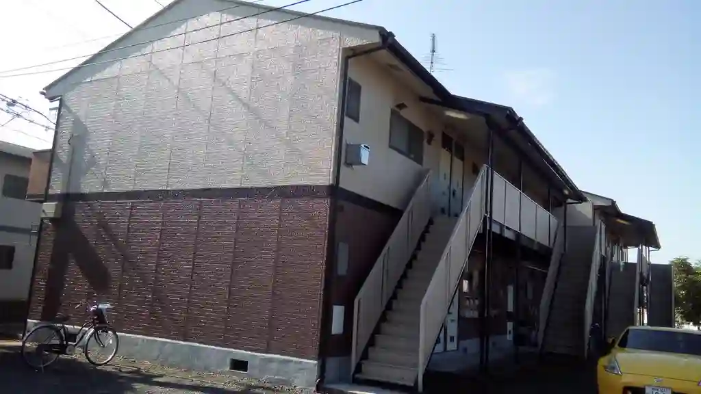 ハイツリバーサイドI 外観