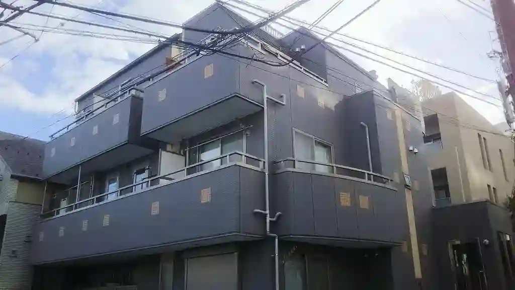 ファーストステージ 外観