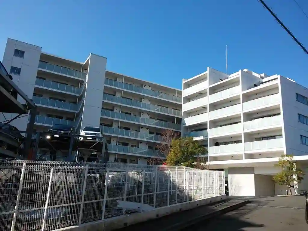 アリュール横濱新子安 外観