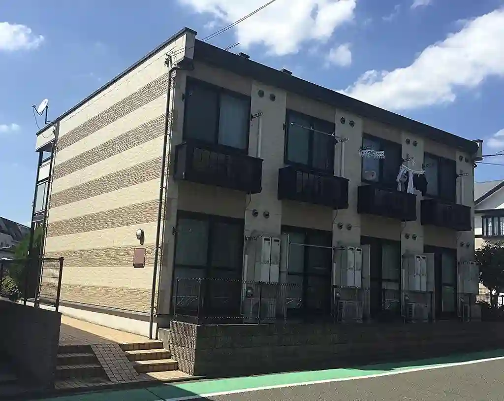 レオパレスフエキ 外観