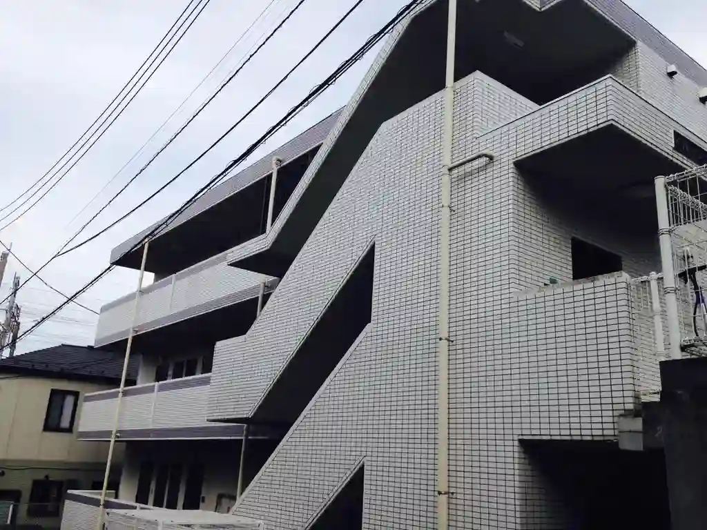 アイセイ エフ 外観
