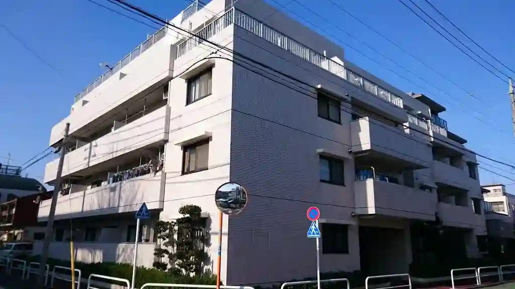 グリーン弥生 外観