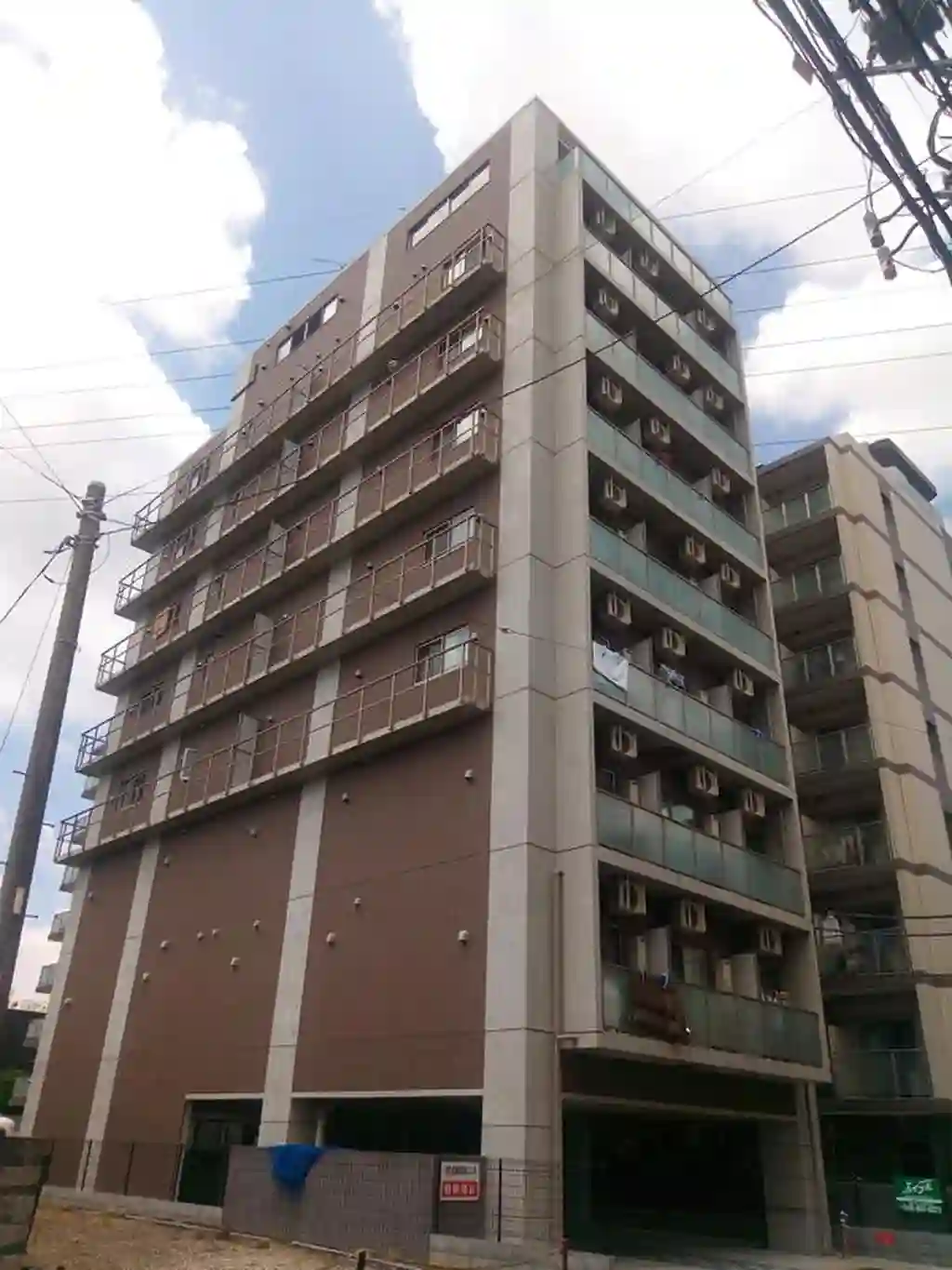 リリー松原 外観