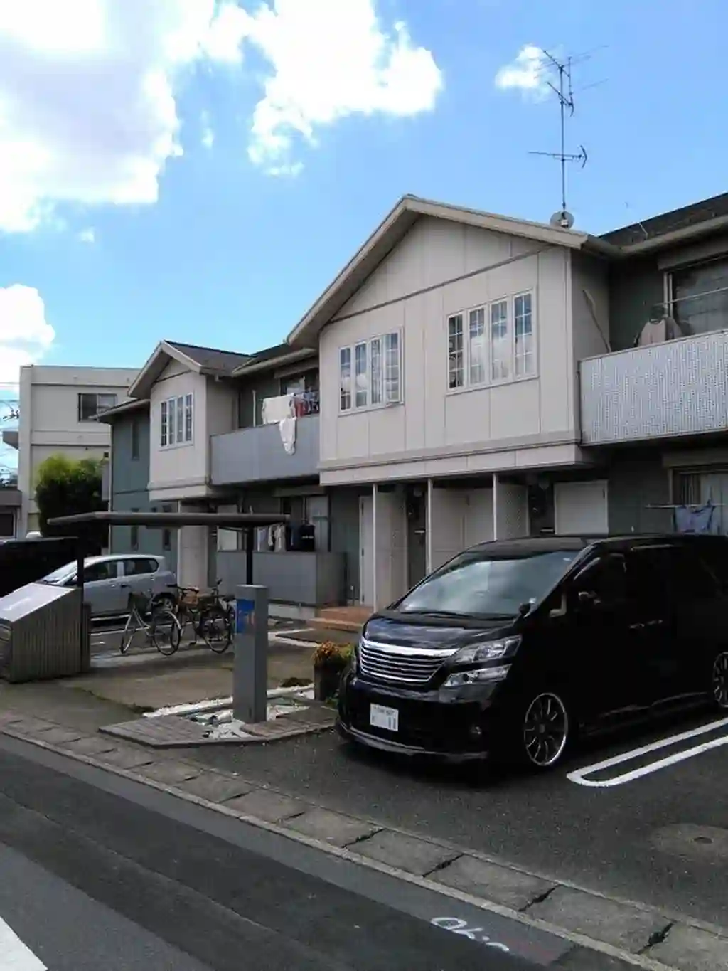アジュールIII 外観