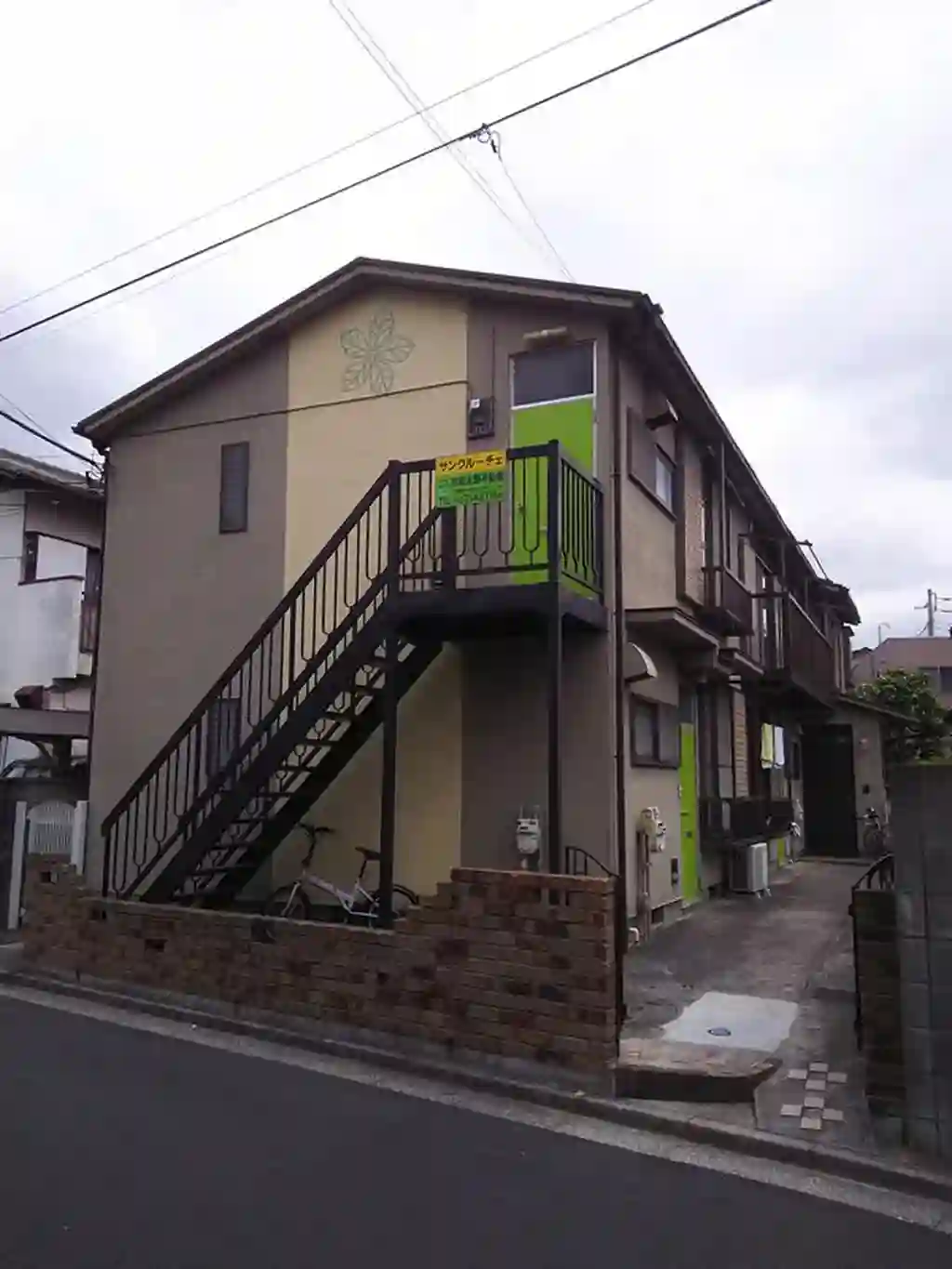 サンクルーチェ 外観