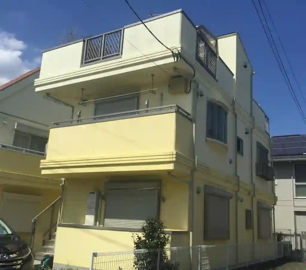 調布サカス 外観
