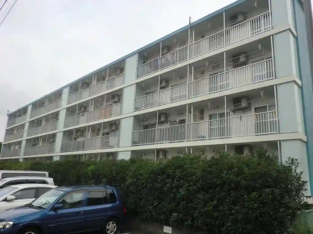 藤沢円行 外観